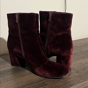 Naturalizer Velvet Heeled Boots in Deep Burgundy